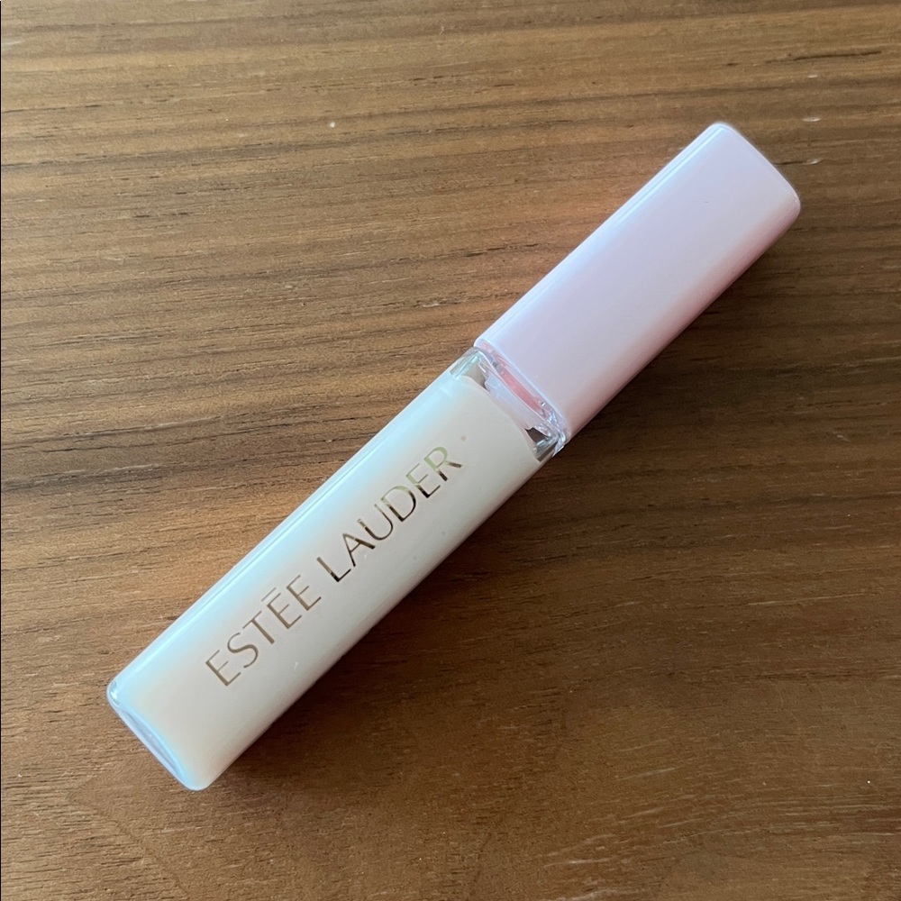 New Estee Lauder Lipstick, lip gloss, lip repair potion and mascara set 💕 - Picture 4 of 5
